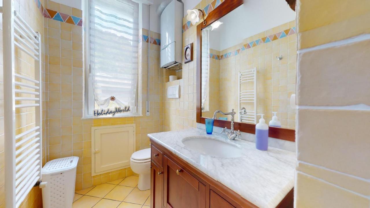 House Azzurra By Holiday World Genua Buitenkant foto
